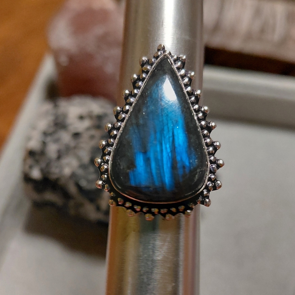 Flash Labradorite Teardrop Ring Size 6.5 - Picture 9 of 10